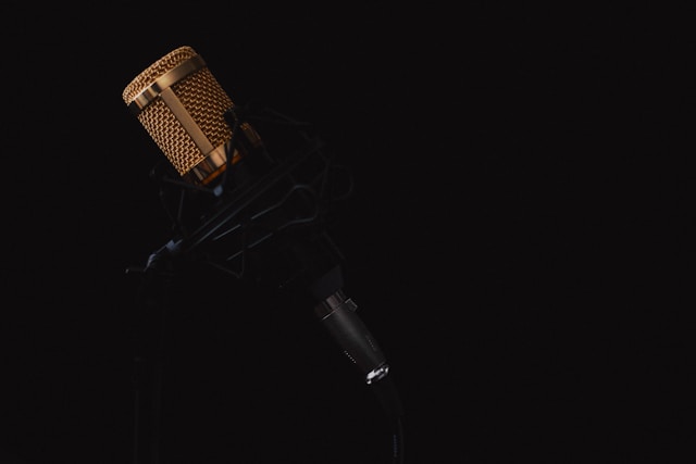 image of dubbing